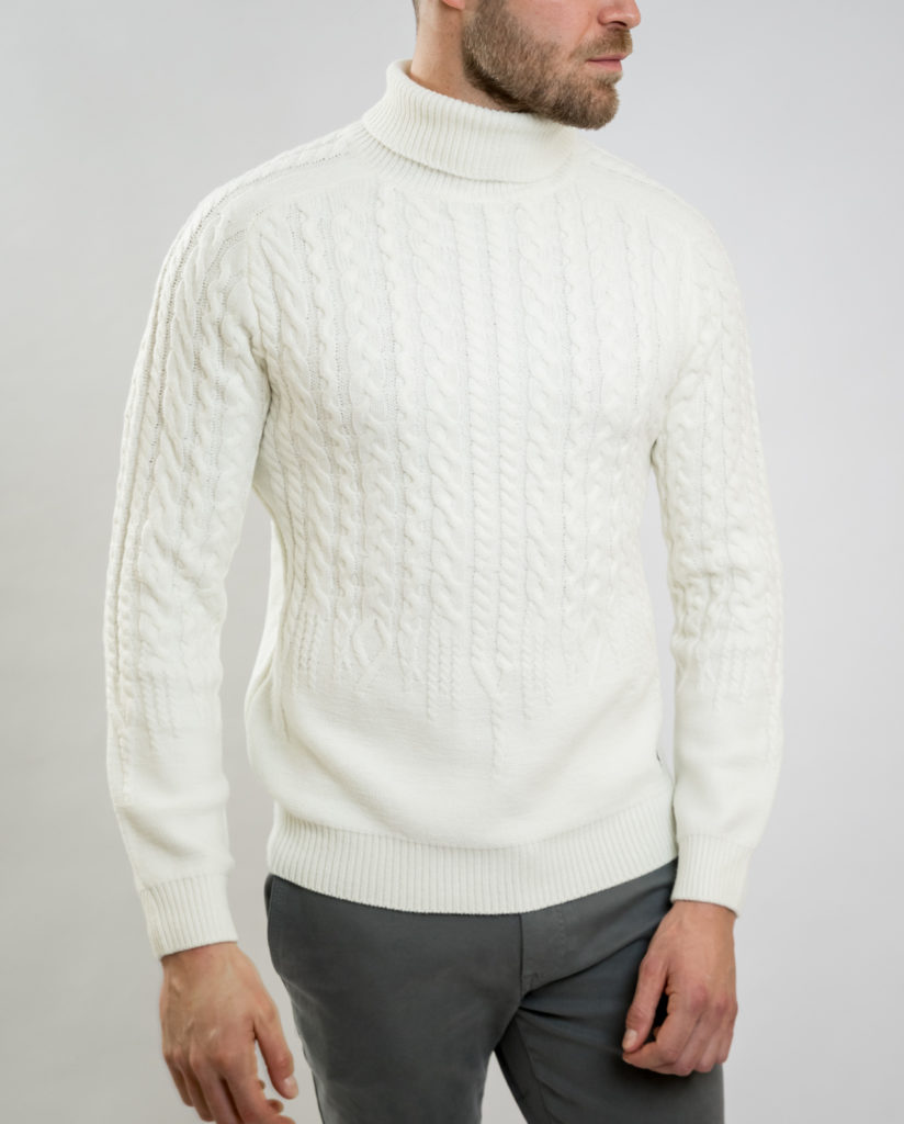 Knitted Roolneck  Pullover YES ZEE