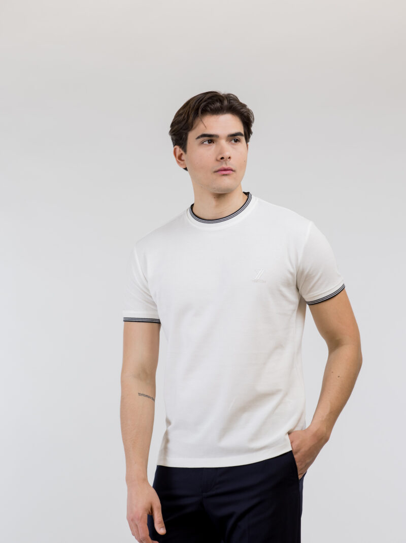 Μπλούζα T-Shirt Λευκό YES ZEE