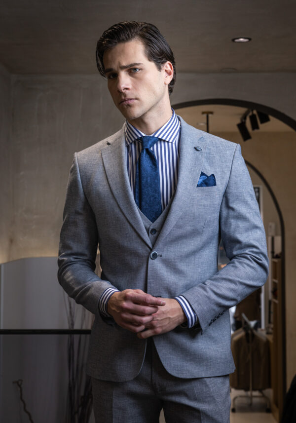 &Kappa;&omicron;&sigma;&tau;&omicron;ύ&mu;&iota; &Lambda;&iota;&nu;ό &Mu;&pi;&lambda;&epsilon;, ALTER EGO