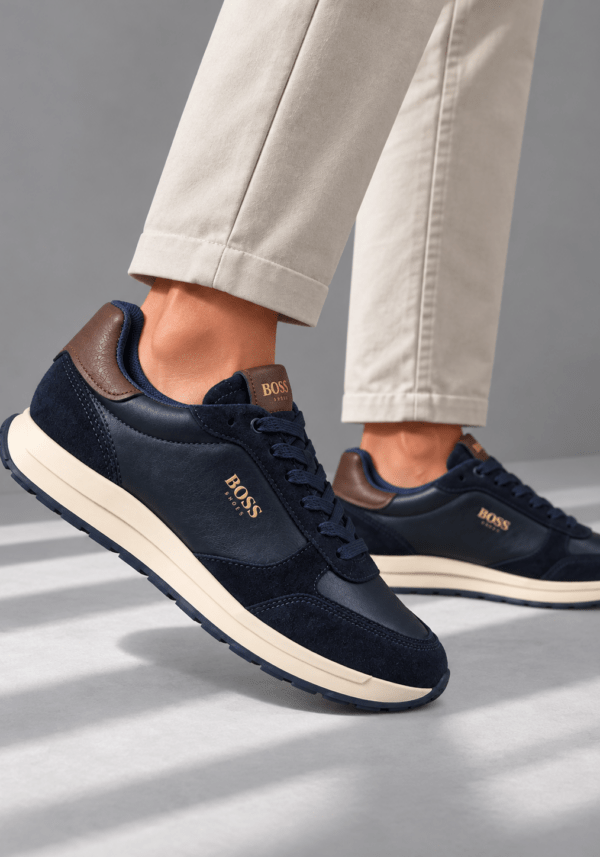 &Pi;&alpha;&pi;&omicron;ύ&tau;&sigma;&iota; Sneaker &Mu;&pi;&lambda;&epsilon;, BOSS SHOES